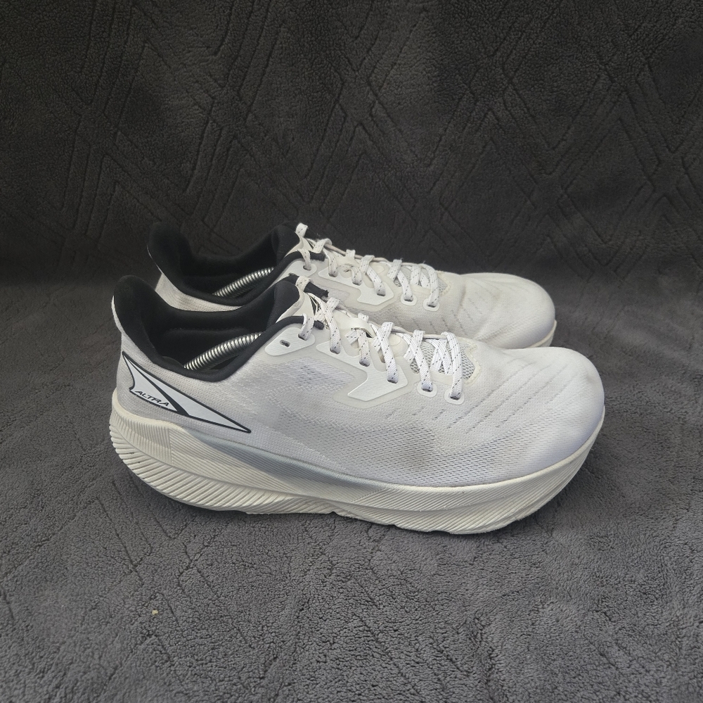 Altra Experience Flow Running Shoes Womens Sz 10 Athletic Sneaker Trainers White